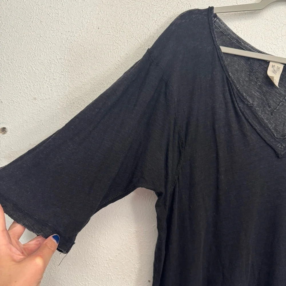 Free People We the Free Head In The Clouds Linen Blend Tee Black Size Small